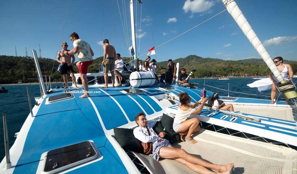 Luxury Yacht Sailing