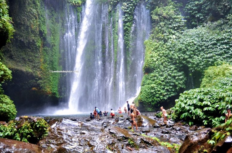 Rinjani Water fall tour